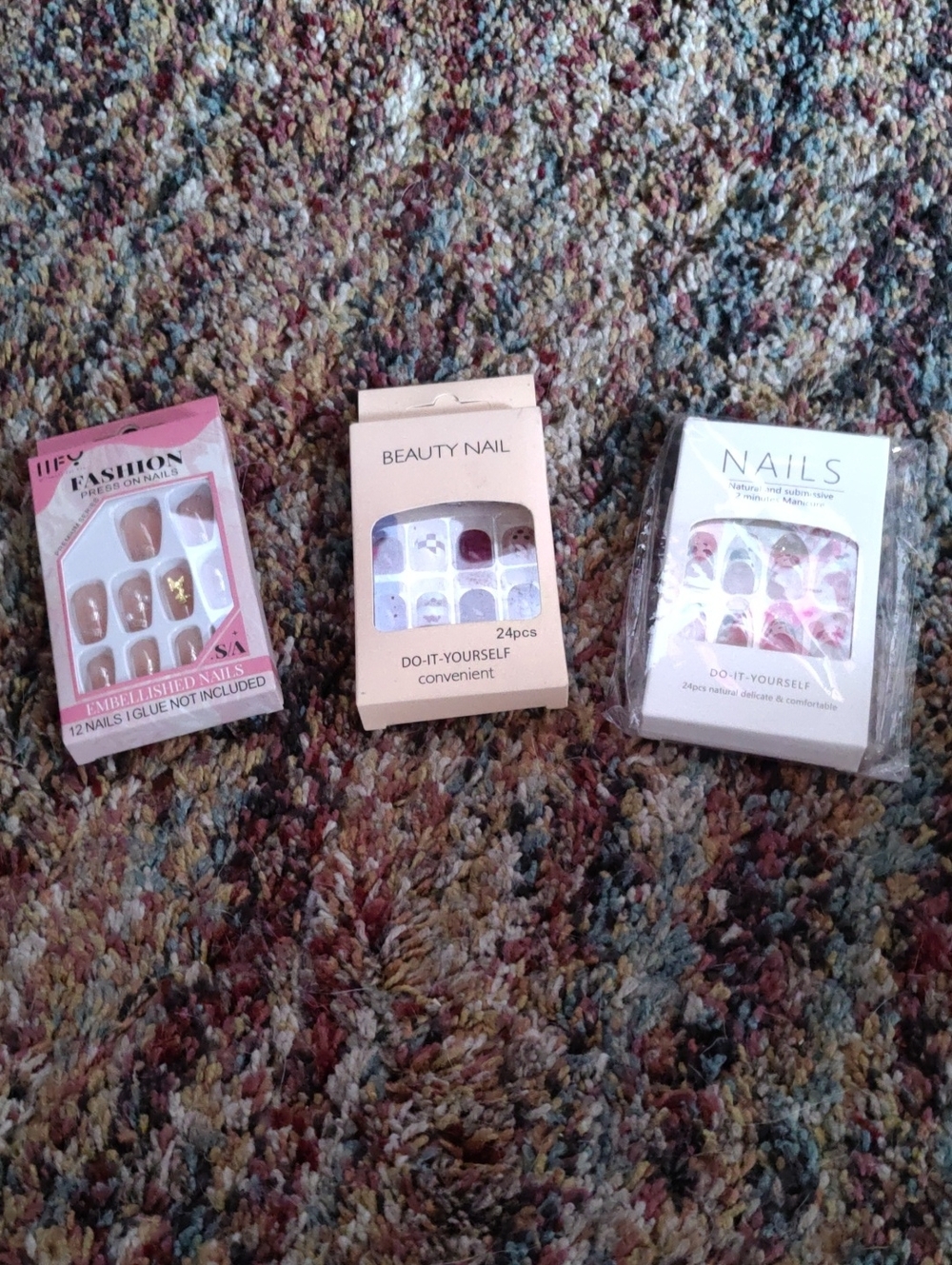 Pink and White Press-On Nail Set